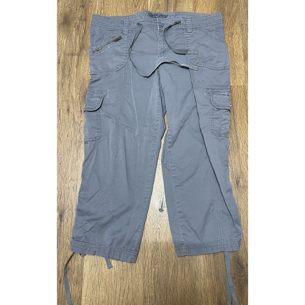 Faded Glory Cargo Capris Womens Size 12 Charcoal Gray Pants Pockets Classic Nice
